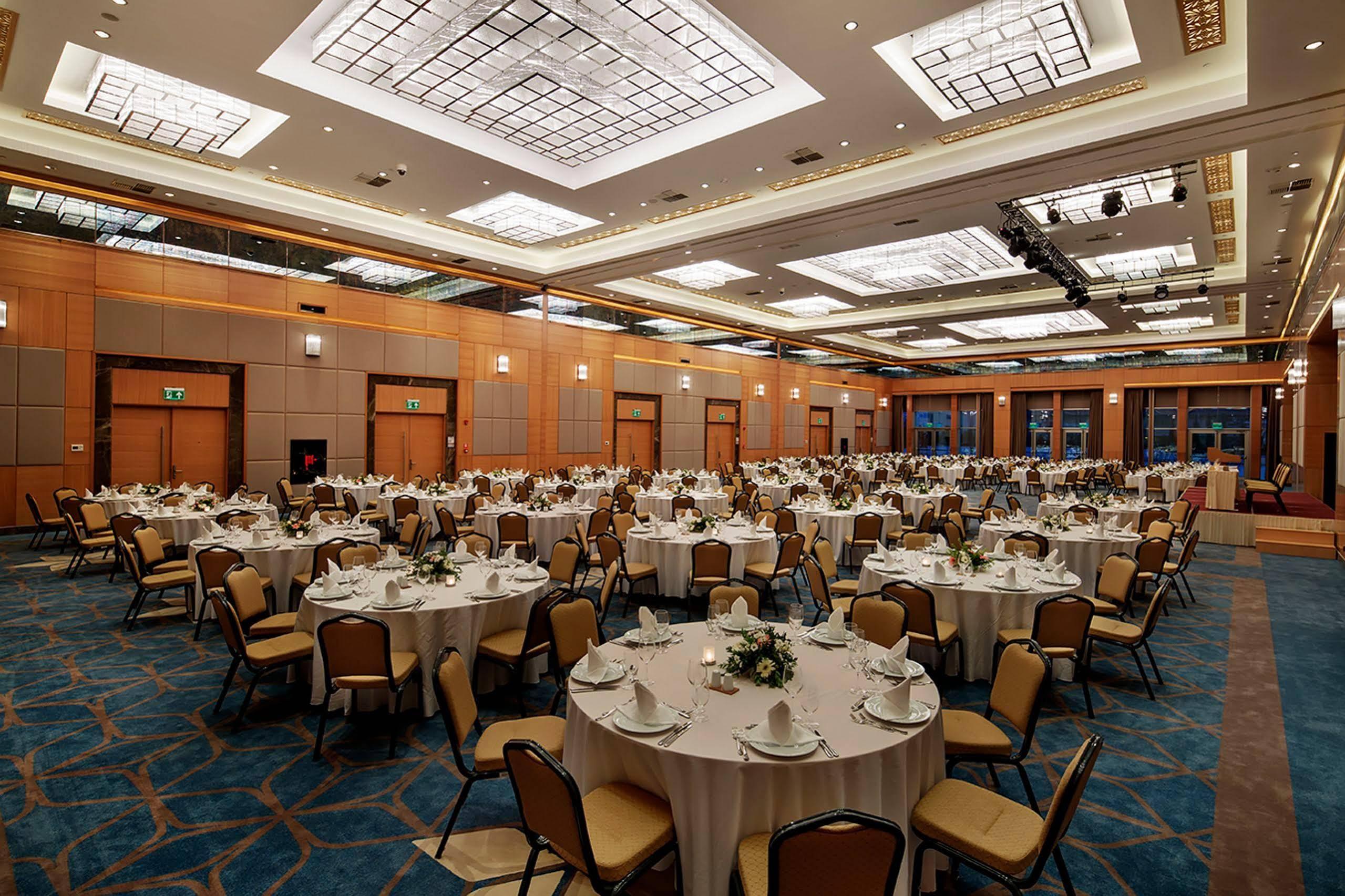 Moevenpick Malatya Hotel Zewnętrze zdjęcie